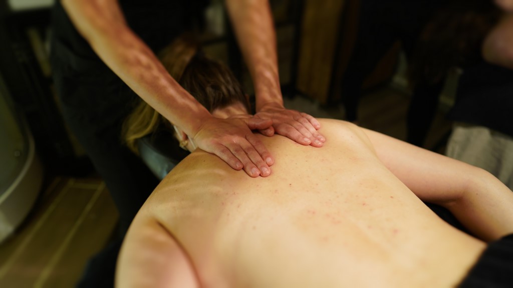 Rituels d'ailleurs massage dos rouen